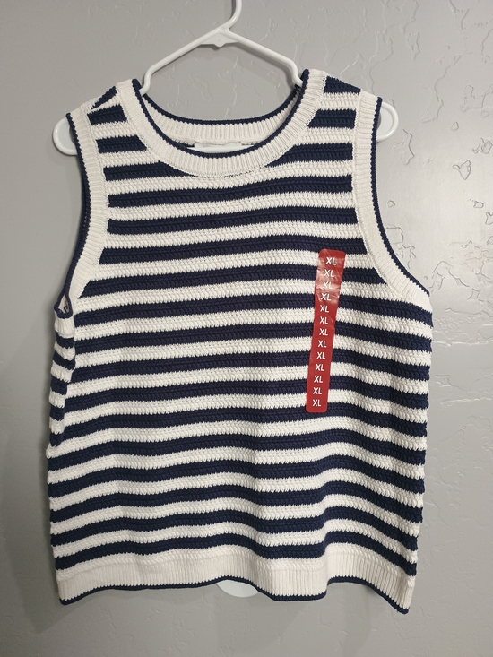 Nine West Tops - Nine West Navy & White Striped Sleeveless Knit Tank Top